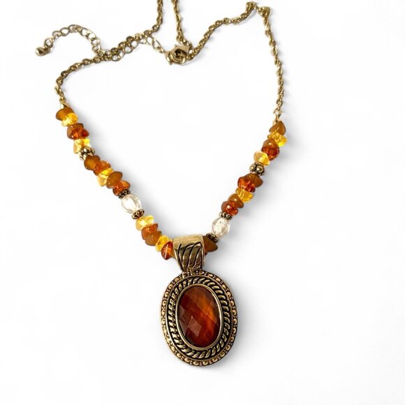 Vintage Avon Amber Glass Bead Pendant 18" Necklace Gold Tone - Picture 1 of 8